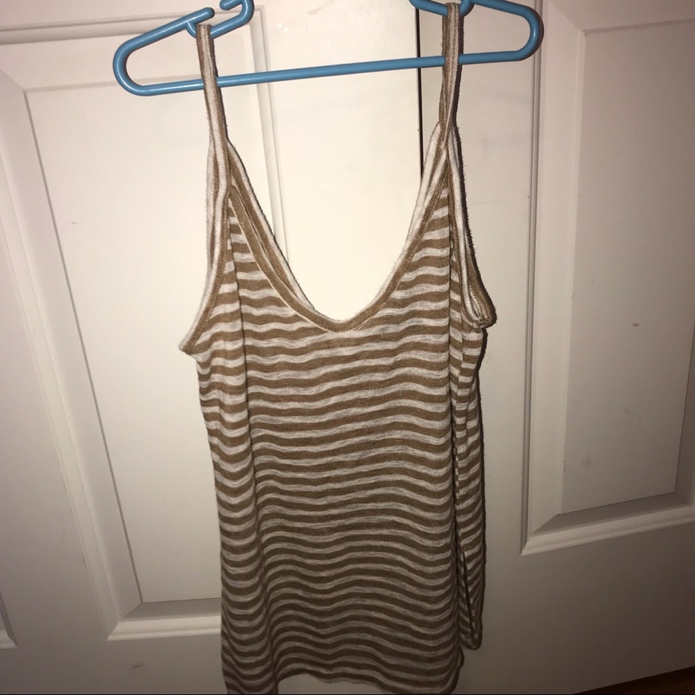 tank top, loose, v neck
